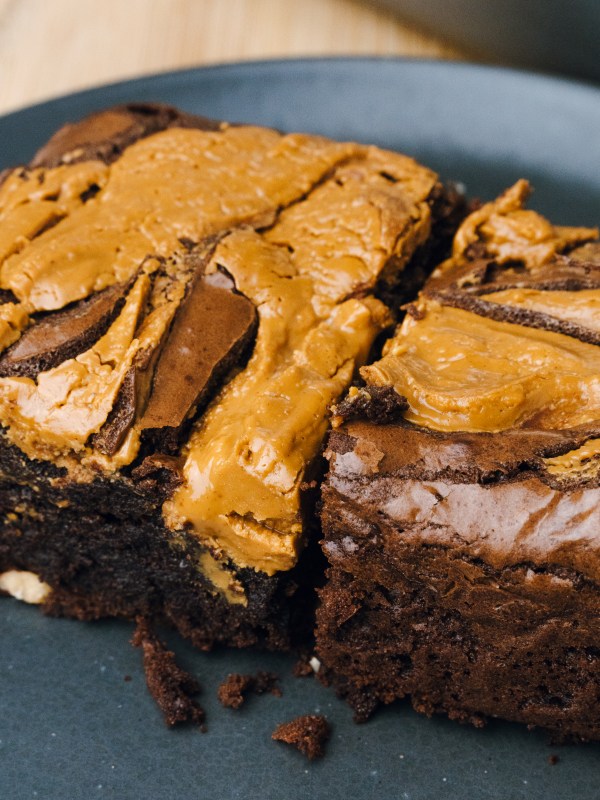 Le brownie chocolat cacahuète